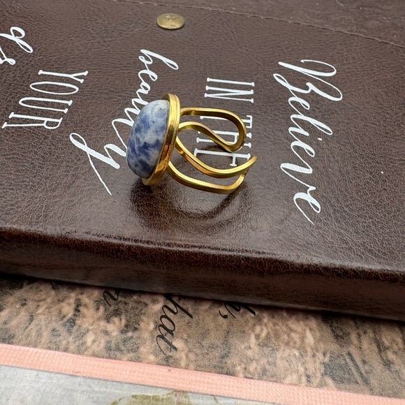 Adjustable Sodalite Gemstone Ring Golden Stainless Steel Oval Blue Stone - Picture 4 of 7